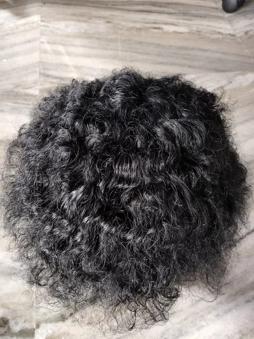 Manufacturer and Supplier of Curly Wigs in Kolkata.